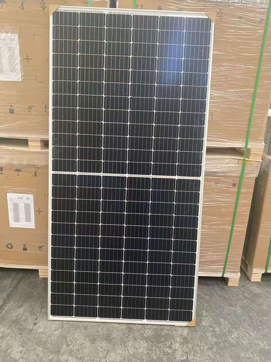 440W 隆基太阳能板